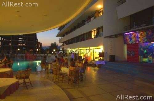 Drita Hotel 18